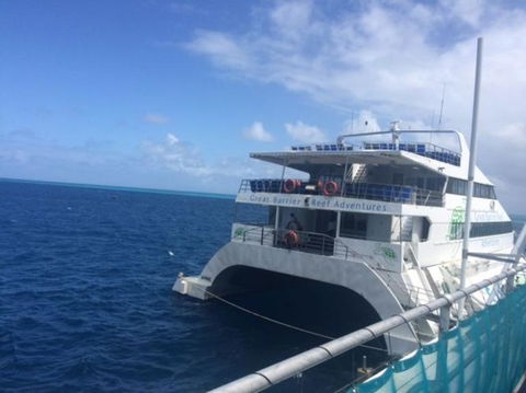 Great Barrier Reef Day Cruise To Reefworld - Airlie Beach Holiday 7