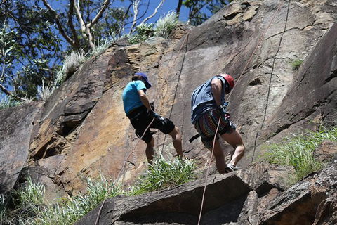 Abseiling The Kangaroo Point Cliffs In Brisbane - Airlie Beach Holiday 5