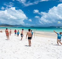 Whitehaven Beach and Hamilton Island Cruise - Airlie Beach Holiday