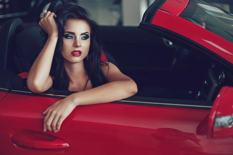 Luxury Brisbane Airport Transfers To And From Surfers Paradise For 4 Person - Airlie Beach Holiday 0
