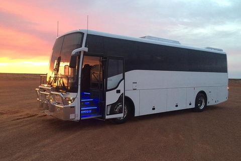 Alice Springs To Uluru (Ayers Rock) Coach Transfer - Airlie Beach Holiday 2