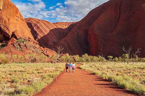Uluru & Kata Tjuta Sights & Sounds - Airlie Beach Holiday 19