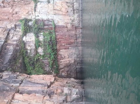 Katherine Day Tour From Darwin Including Katherine Gorge Cruise - Airlie Beach Holiday 2