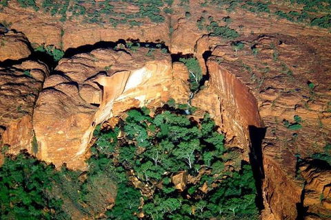 Kings Canyon Helicopter Tour - Airlie Beach Holiday 1