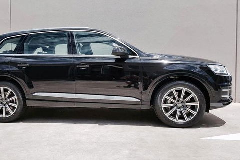 Family Sydney Airport Departure Transfer - Airlie Beach Holiday 7