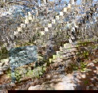 Cascades walking track and viewing platform - Airlie Beach Holiday
