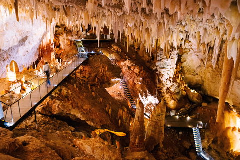 Jewel Cave - Airlie Beach Holiday 0