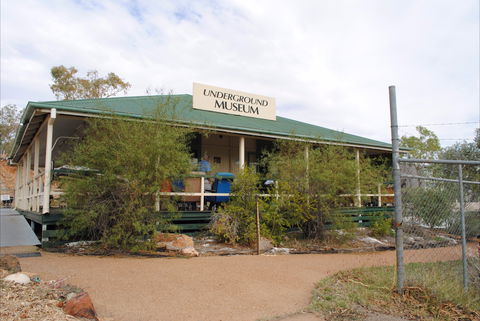 Mount Isa Underground Hospital And Museum - Airlie Beach Holiday 0