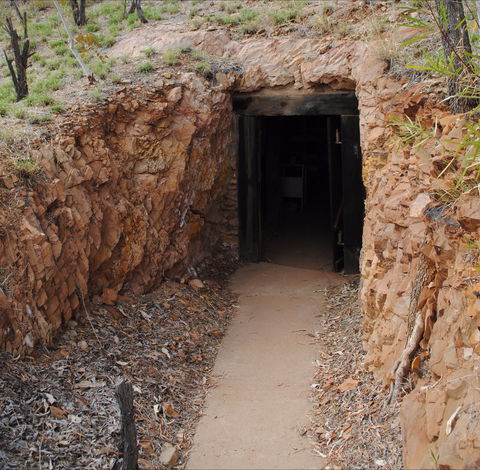 Mount Isa Underground Hospital And Museum - Airlie Beach Holiday 2