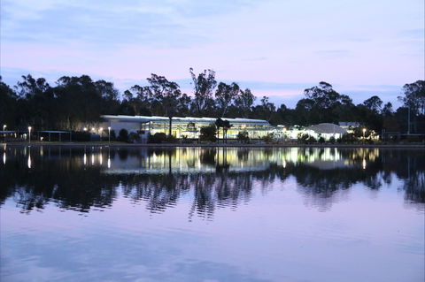 Aquamoves Lakeside Shepparton - Airlie Beach Holiday 0
