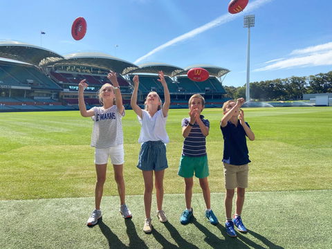 Adelaide Oval Kids Trail - Airlie Beach Holiday 0