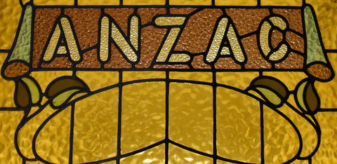 ANZAC Cottage - Airlie Beach Holiday 1