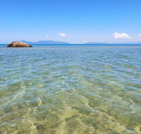 Bowen's Rose Bay - Airlie Beach Holiday