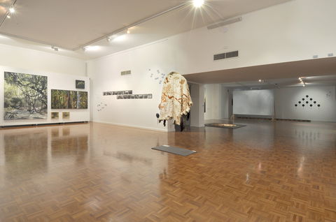 Noosa Regional Gallery - Airlie Beach Holiday 0