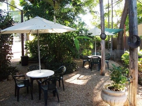 The Stockyard Gallery - Airlie Beach Holiday 1