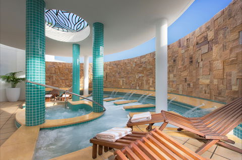 AQUA Day Spa At Sofitel Noosa Pacific Resort - Airlie Beach Holiday 1