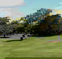 Cooma Golf Club - Airlie Beach Holiday