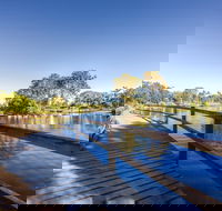 Centenary Lakes Park - Airlie Beach Holiday