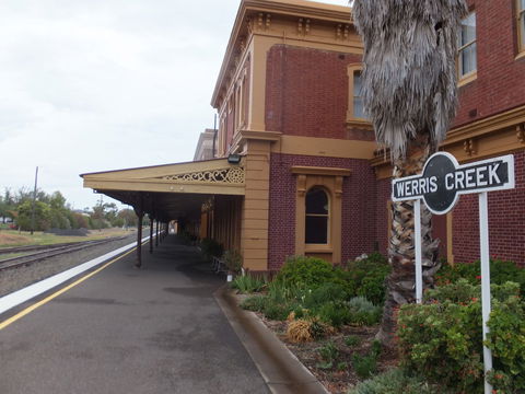 Australian Railway Monument And Rail Journeys Museum - Airlie Beach Holiday 2