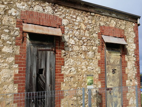 A Walk Back In Time Time Trail - Kingscote - Airlie Beach Holiday 0