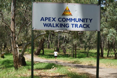 Euroa Apex Walking Track - Airlie Beach Holiday 0