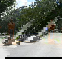 Kalinga Park Memorial - Airlie Beach Holiday