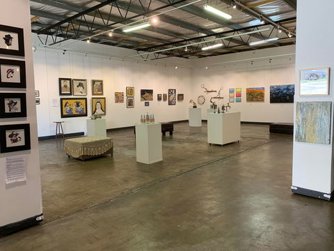 Project Contemporary Artspace - Airlie Beach Holiday 1