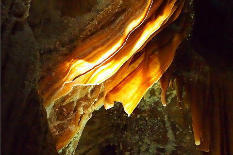 Jenolan Caves: Extended Orient Cave Tour - Airlie Beach Holiday 0