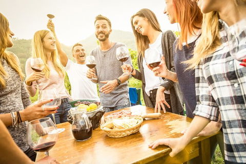All-inclusive Morning Wine Tour In Orange - Airlie Beach Holiday 6