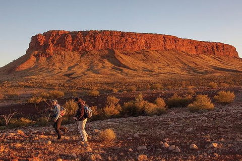Alice Springs, Uluru Ayers Rock & Kings Canyon 8 Days Touring Package - Airlie Beach Holiday 1