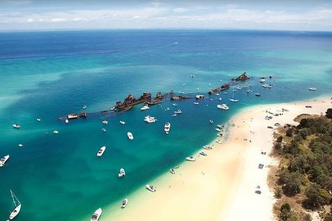 Adventure Moreton Island Wrecks Adventure Package - Airlie Beach Holiday 6