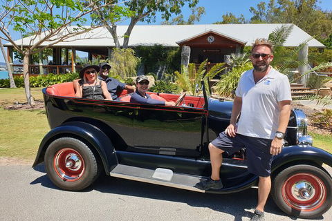 Drinks With A View At Northerlies Bar - Airlie Beach Holiday 1