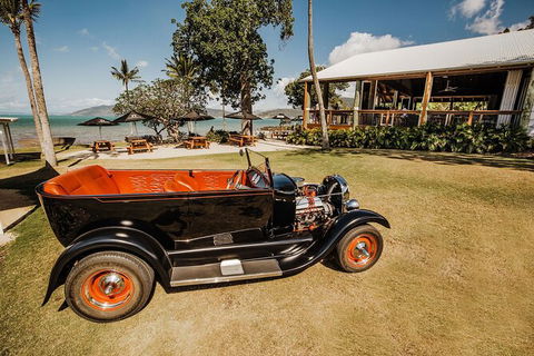 Drinks With A View At Northerlies Bar - Airlie Beach Holiday 0