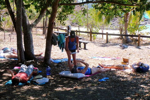 Small-Group Queensland Full-Day Sail Retreat Experience - Airlie Beach Holiday 1