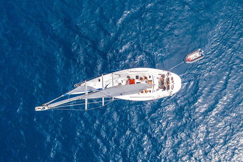 Small-Group Queensland Full-Day Sail Retreat Experience - Airlie Beach Holiday 5