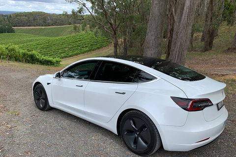 Adelaide Airport Departure Transfer In A Tesla Model3 EV - Airlie Beach Holiday 2