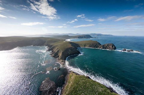 Bruny Island Overnight Explorer And Boutique Accommodation For Two - Airlie Beach Holiday 3