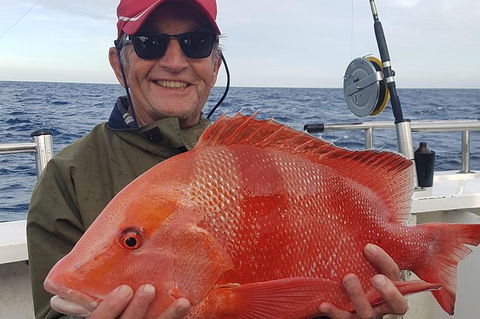 Abrolhos Islands 4 Day Fishing Charter - Airlie Beach Holiday 2
