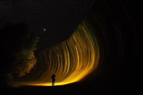 Astro Photography At Wave Rock - Airlie Beach Holiday 8