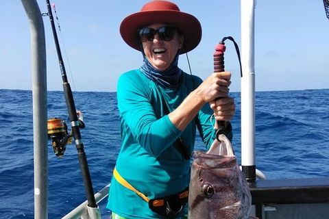 Abrolhos Islands Fishing Charter - Airlie Beach Holiday 11