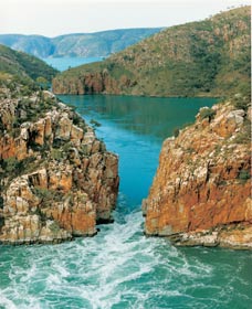 Horizontal Waterfalls - Airlie Beach Holiday 0