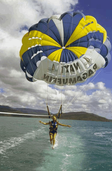 Island Parasail - Airlie Beach Holiday 2