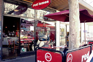 Red Lemon - Airlie Beach Holiday 0