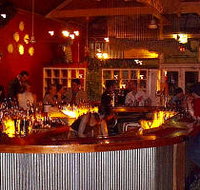 Monties Bar - Airlie Beach Holiday