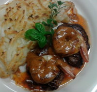 Des Alpes Swiss Restaurant - Airlie Beach Holiday
