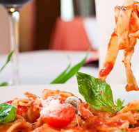 Camelot Gourmet Pizza - Airlie Beach Holiday