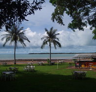 Darwin Ski Club - Airlie Beach Holiday