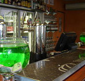 The Tap On Mitchell - home of the Fishbowl Cocktail - Airlie Beach Holiday