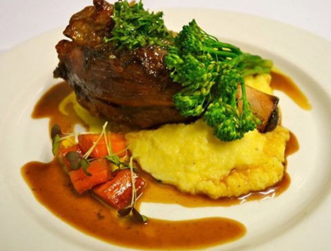 Portofino On Bank - Airlie Beach Holiday 3