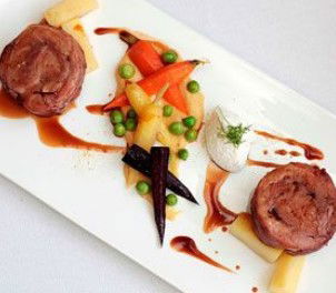 The Stag Restaurant - Airlie Beach Holiday 0